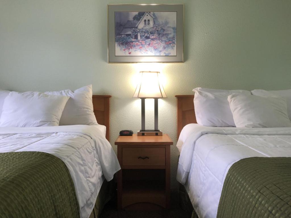 Travelodge by Wyndham Seattle North of Downtown image 9